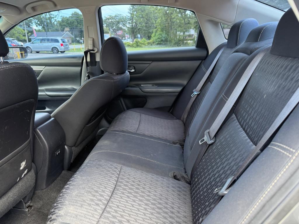 2018 Nissan Altima S photo