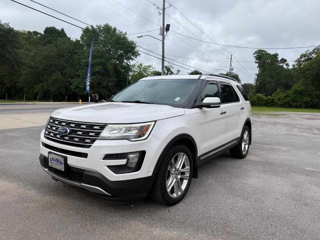 2016 Ford Explorer - $8,995