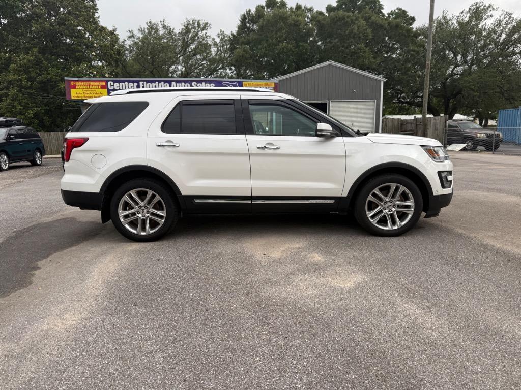 2016 Ford Explorer - $8,995