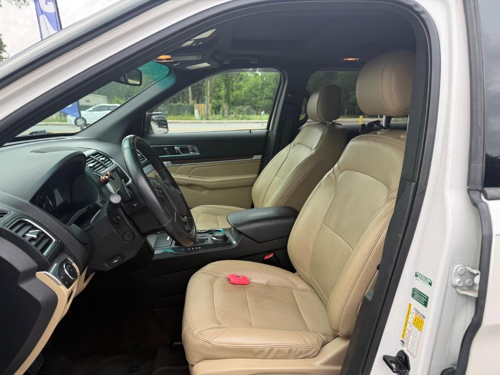 2016 Ford Explorer - $8,995