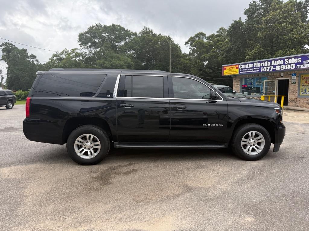 2019 Chevrolet Suburban - $15,995