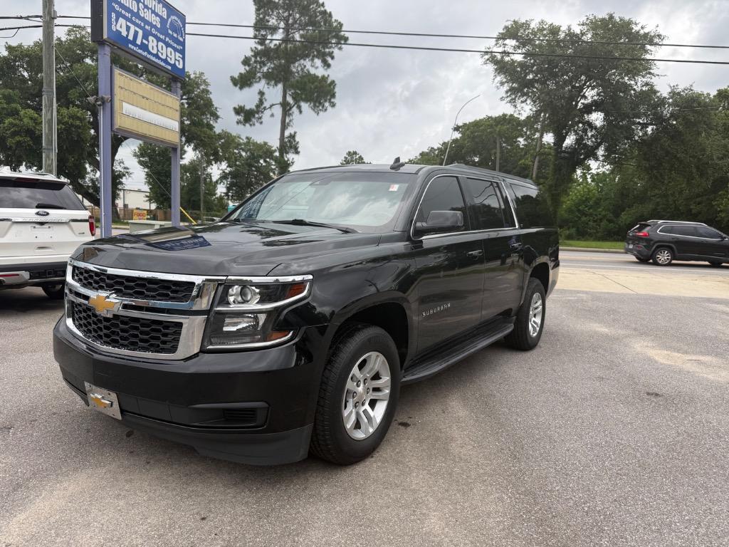 2019 Chevrolet Suburban - $15,995