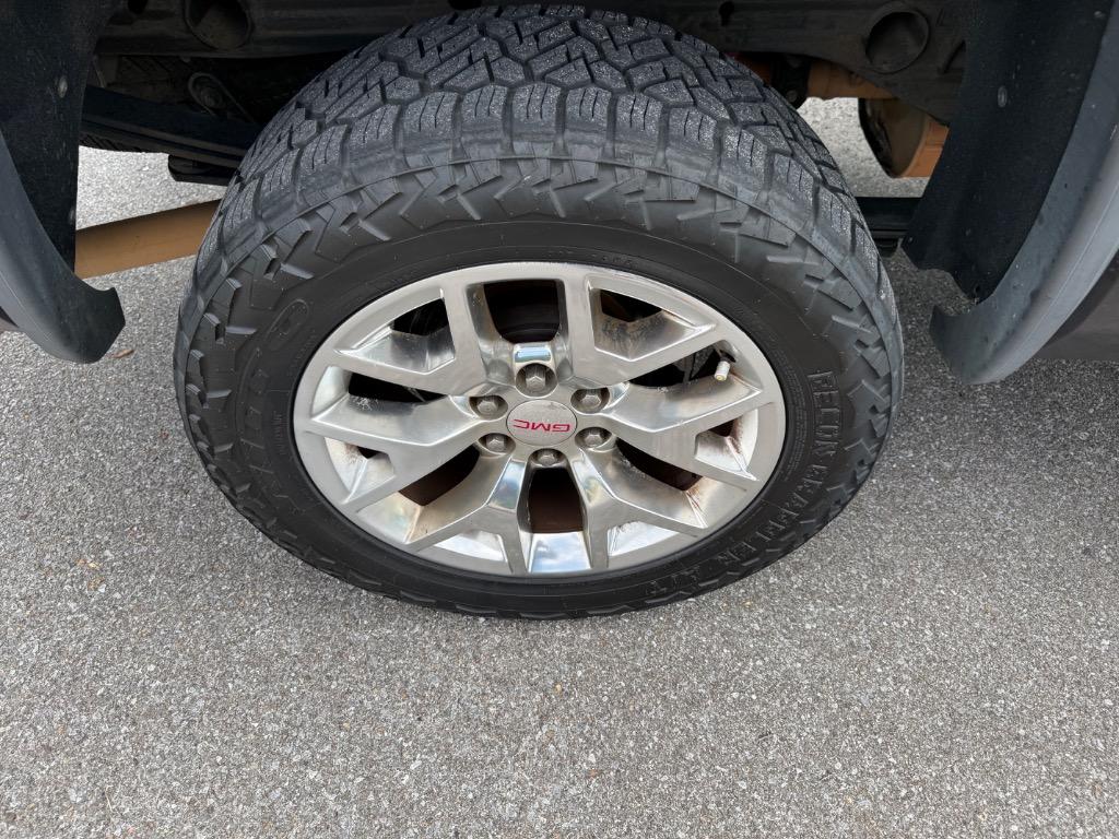 2017 GMC Sierra - $18,995