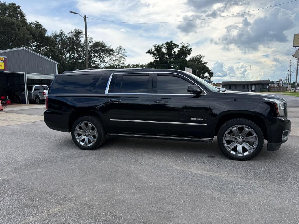 2016 GMC Yukon - $17,695