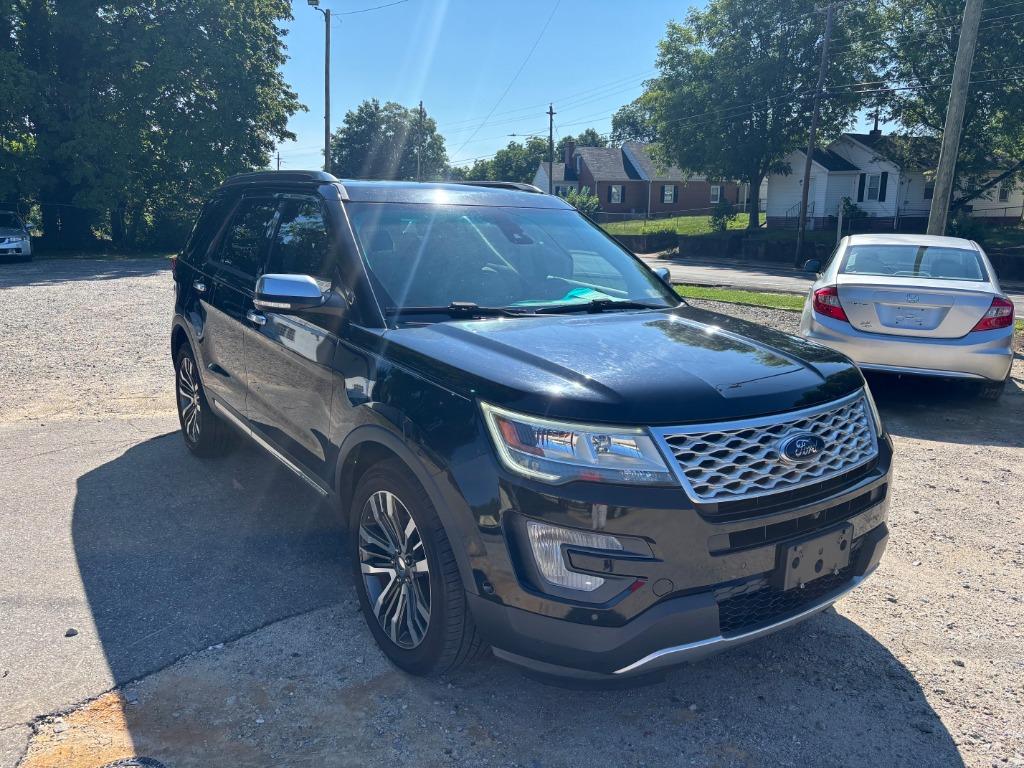 2016 Ford Explorer - $13,995