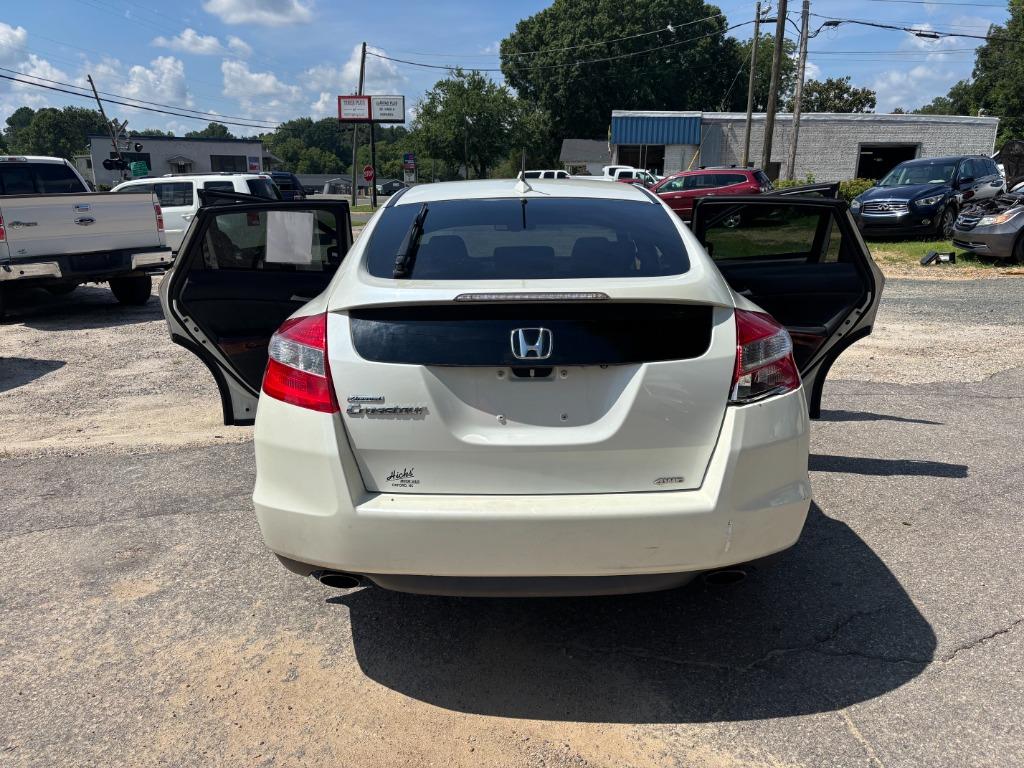 2011 Honda Accord - $7,995