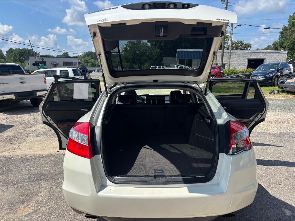 2011 Honda Accord - $7,995