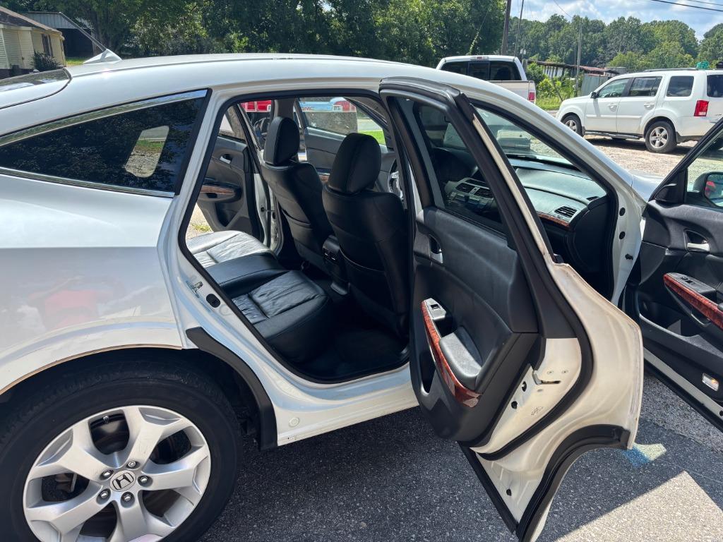 2011 Honda Accord - $7,995
