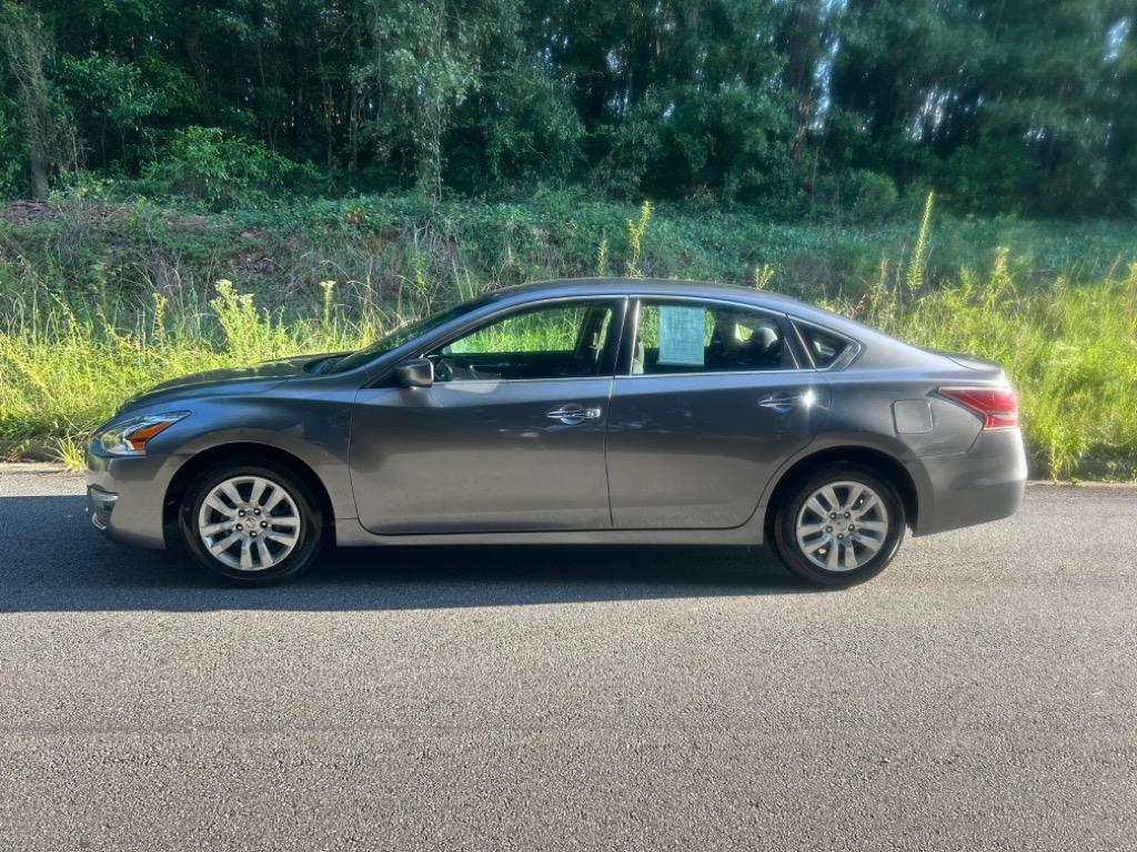 2014 Nissan Altima 2.5 photo