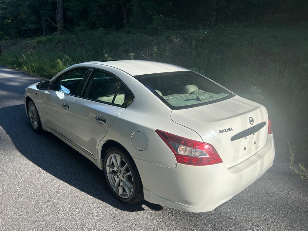 2009 Nissan Maxima