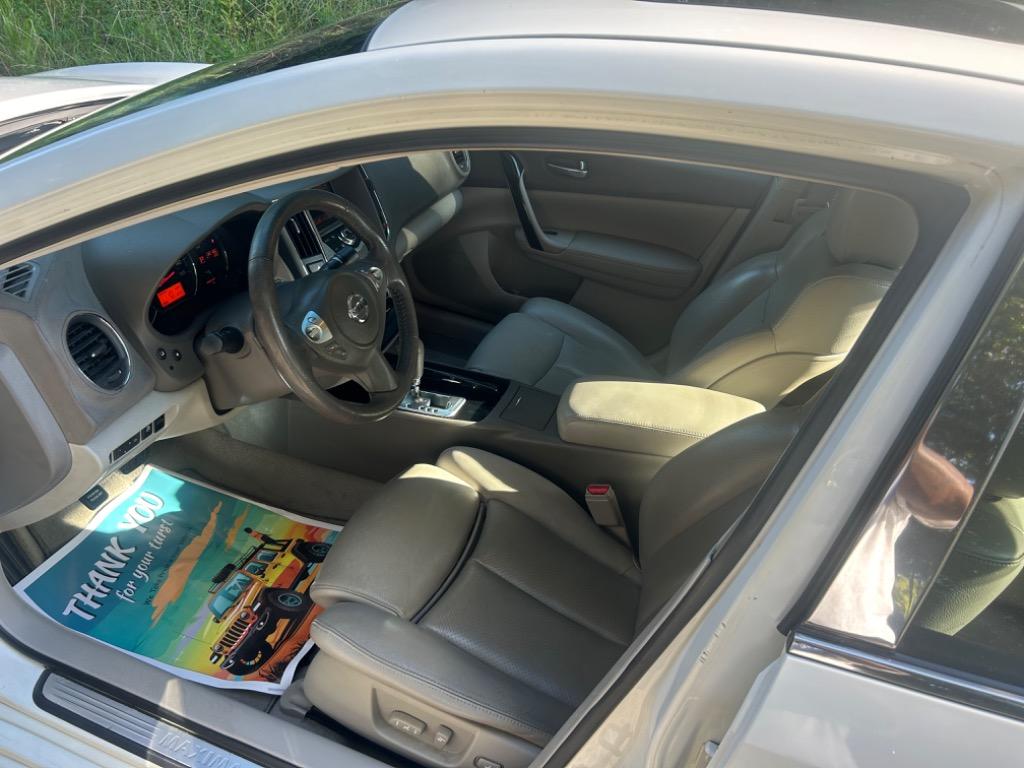 2009 Nissan Maxima