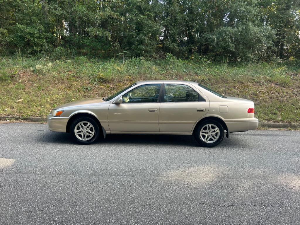 2000 Toyota Camry