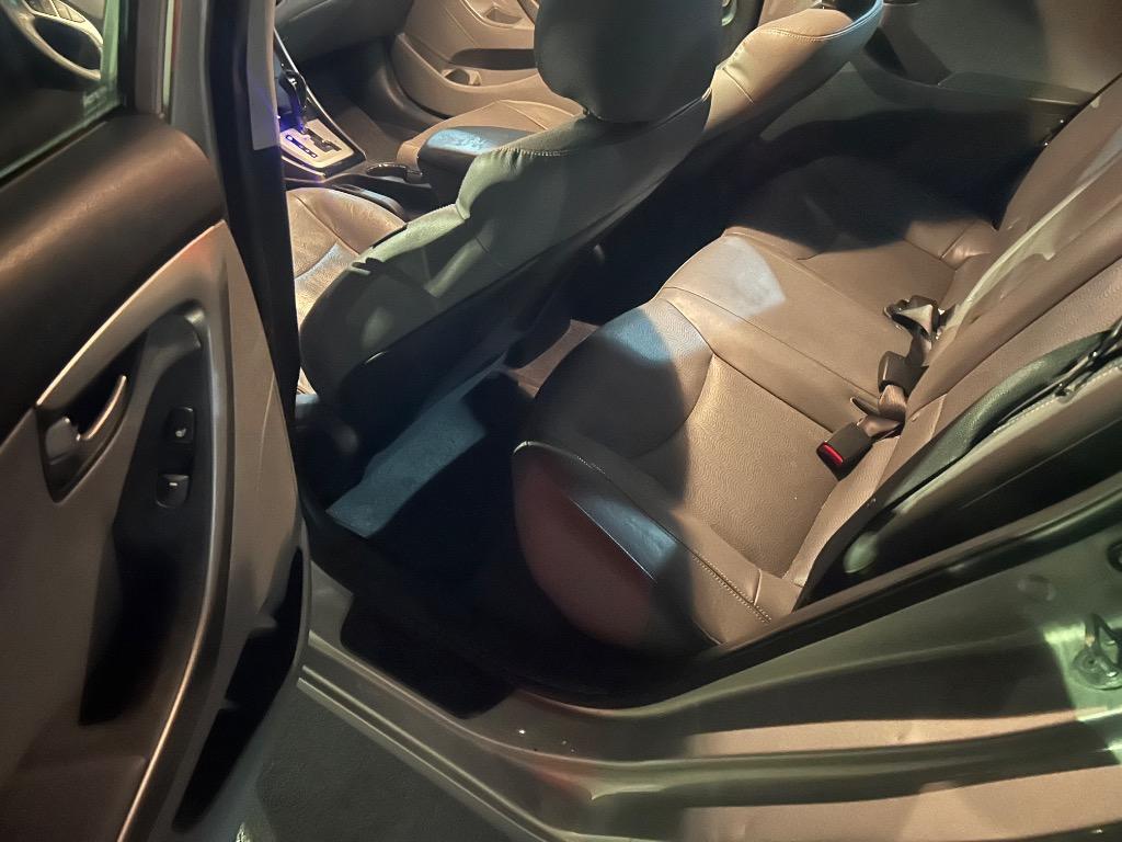 2012 Hyundai Elantra