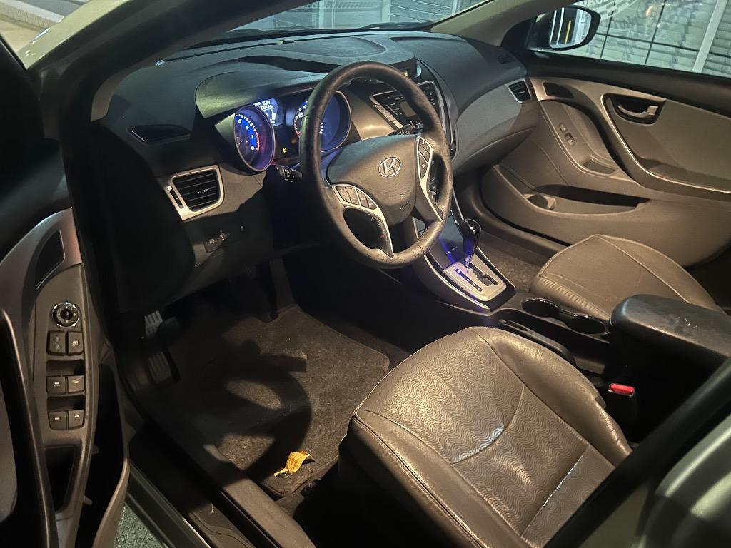 2012 Hyundai Elantra