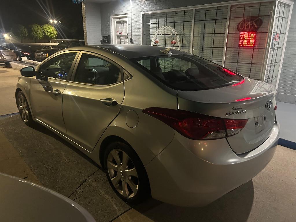2012 Hyundai Elantra
