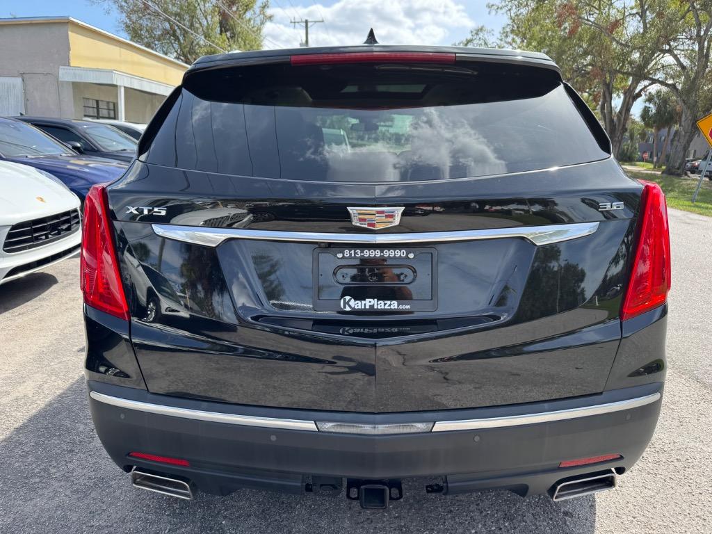 2017 Cadillac XT5 Premium Luxury photo