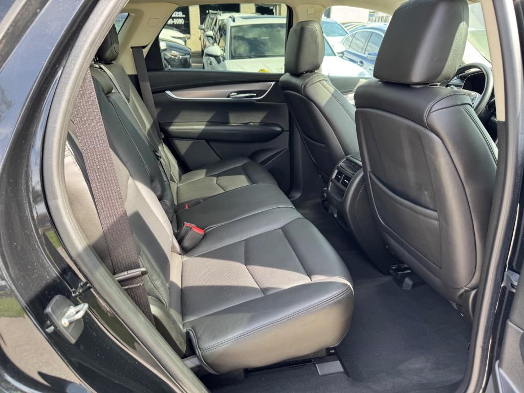 2017 Cadillac XT5 Premium Luxury photo