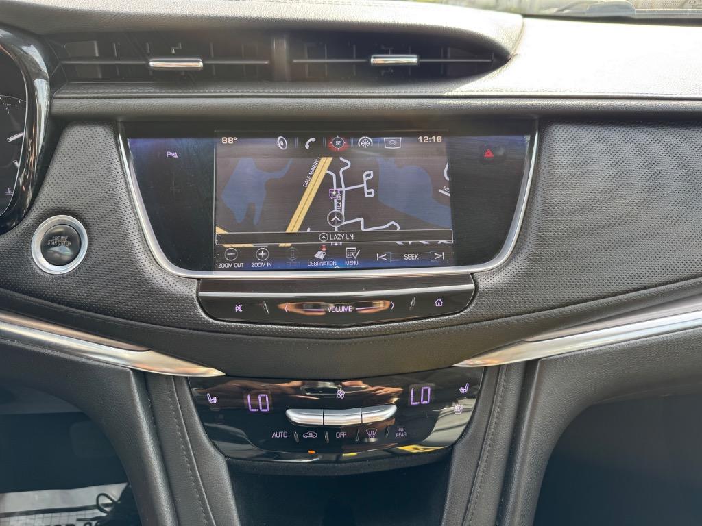 2017 Cadillac XT5 Premium Luxury photo