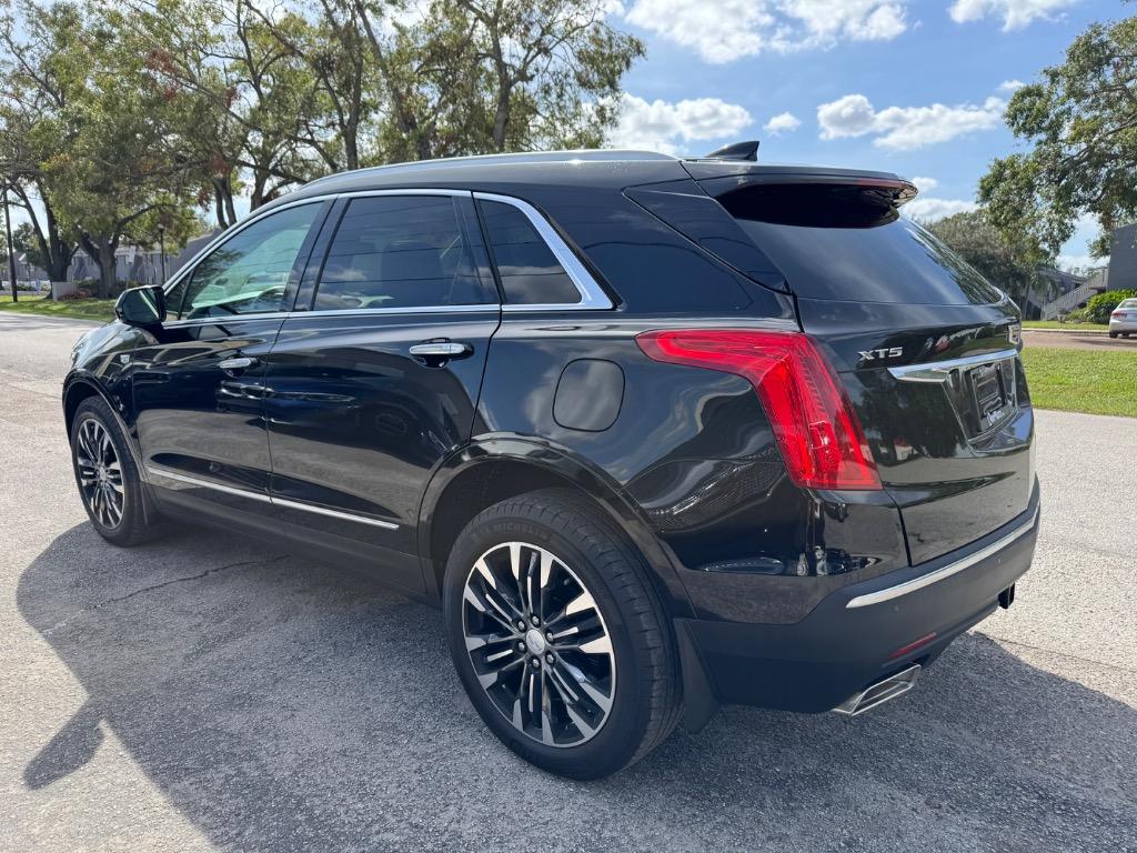 2017 Cadillac XT5 Premium Luxury photo