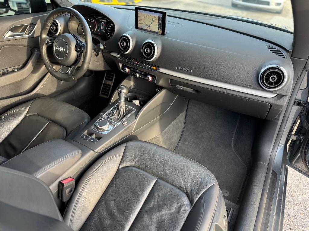 2016 Audi A3 Premium photo