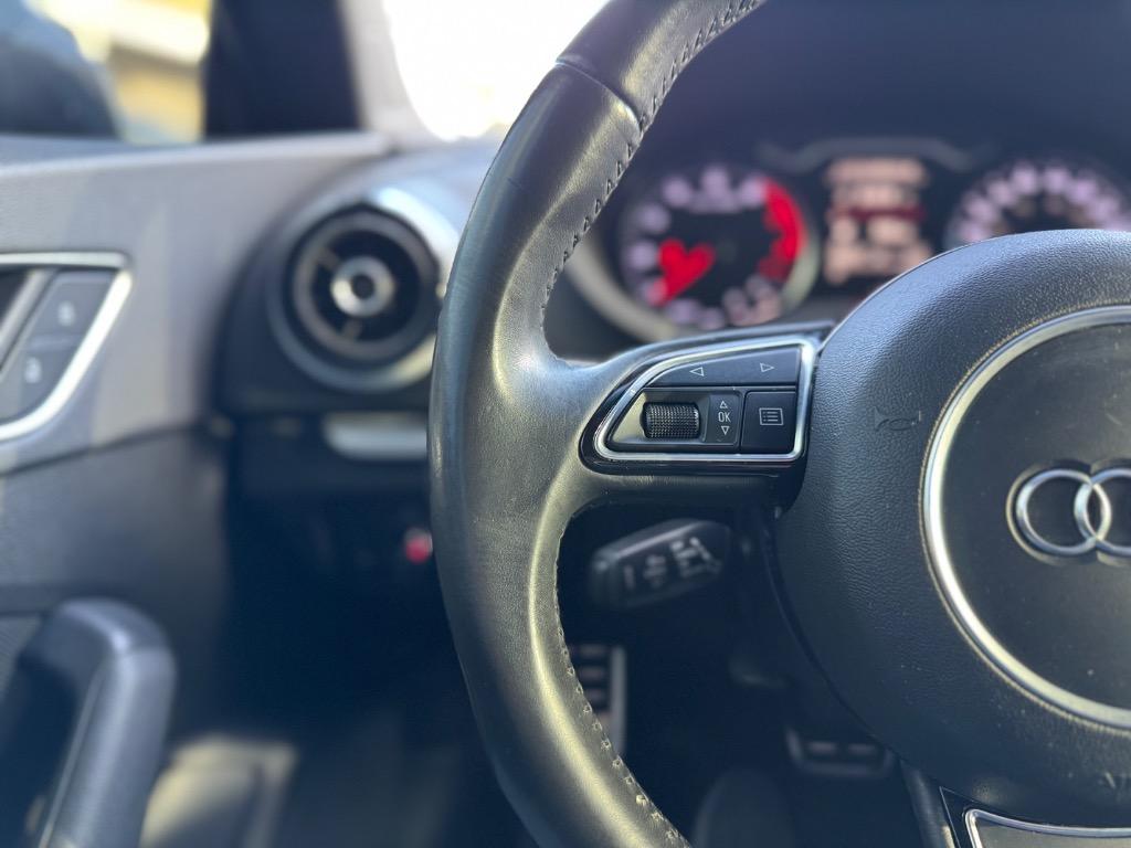 2016 Audi A3 Premium photo