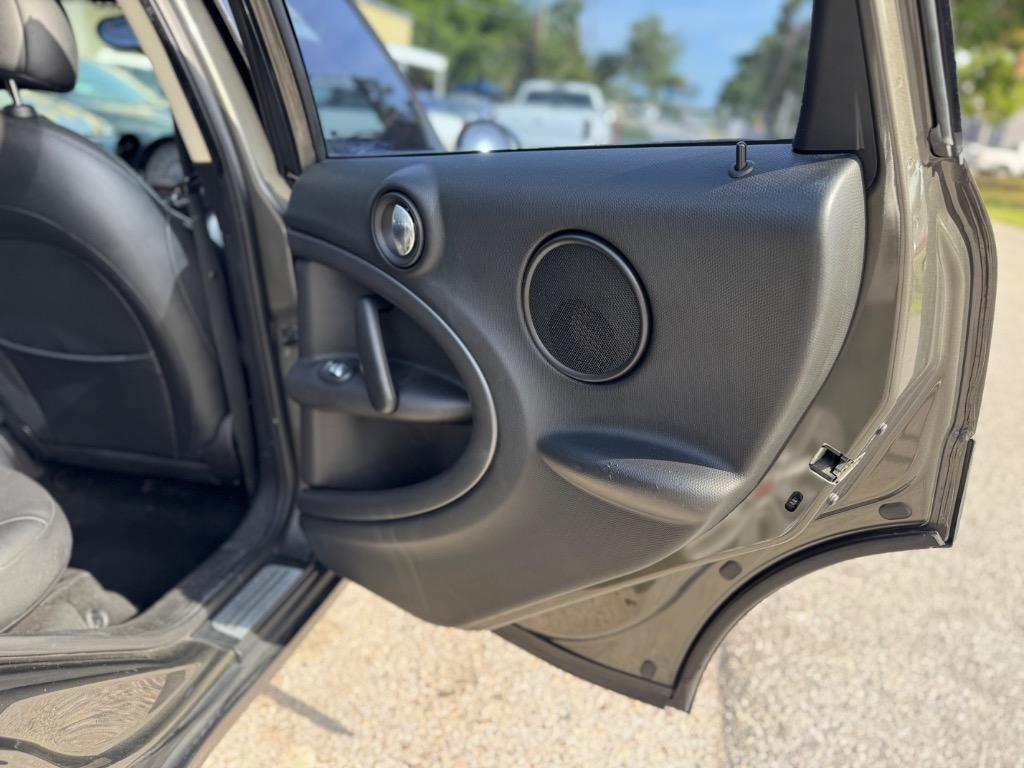 2013 MINI RDX S photo
