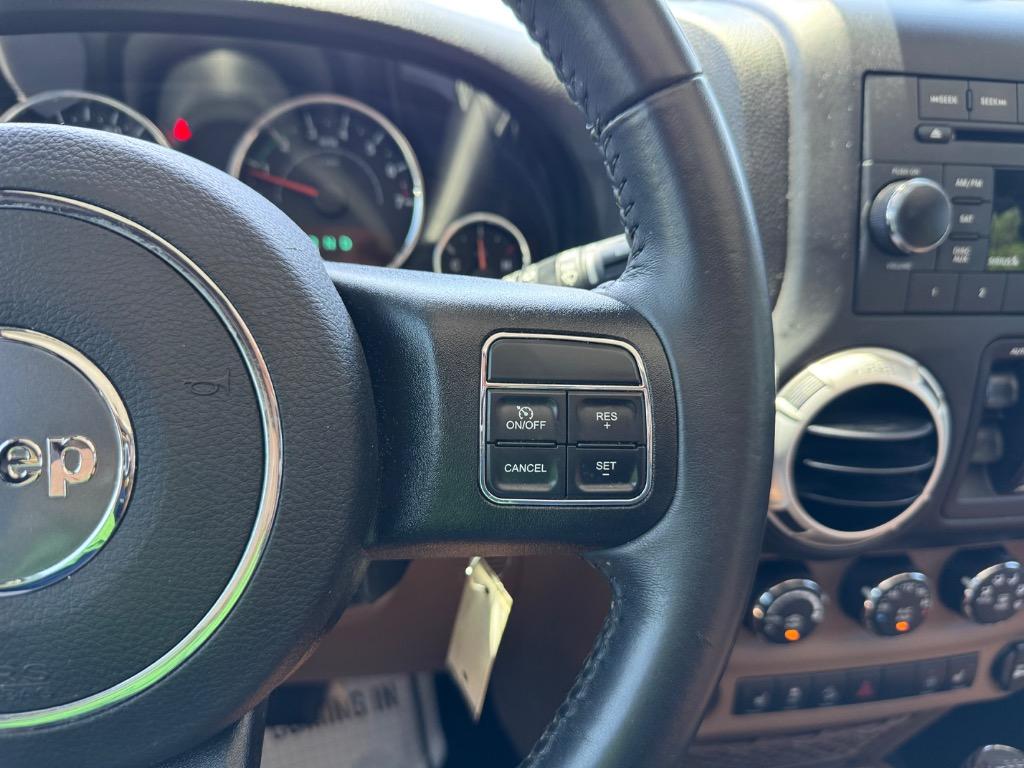 2017 Jeep Wrangler Unlimited Sahara photo