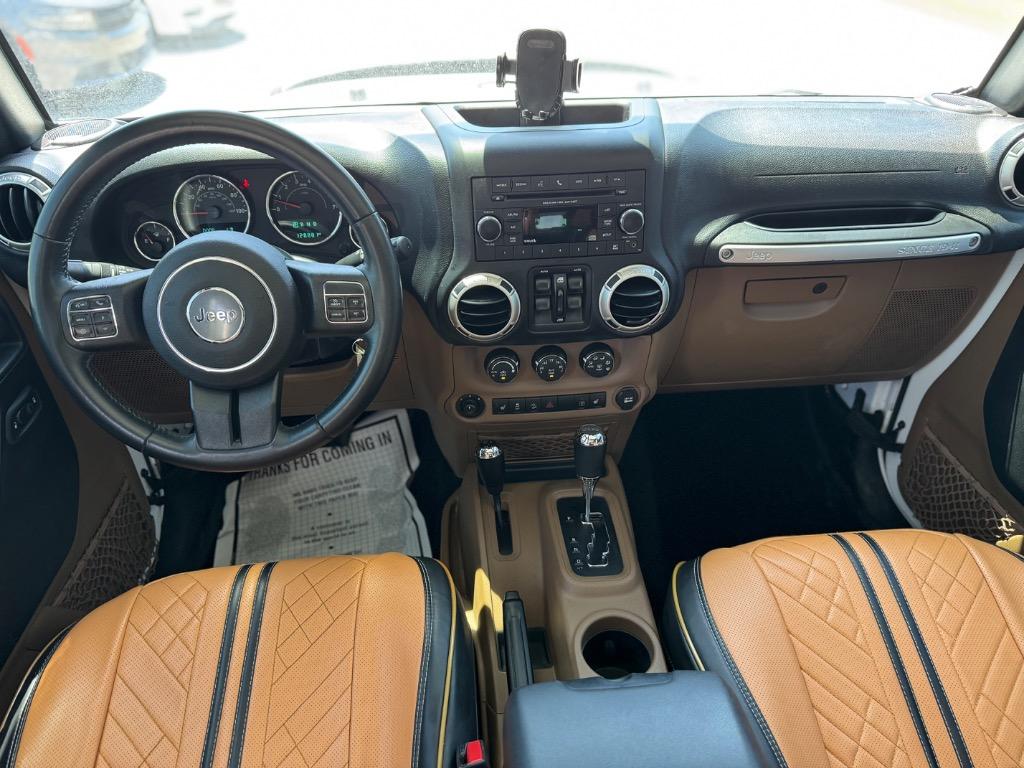 2017 Jeep Wrangler Unlimited Sahara photo