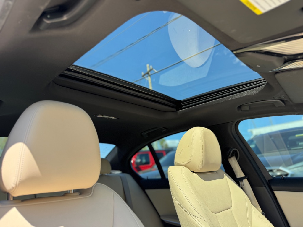2021 BMW 330i - $19,998