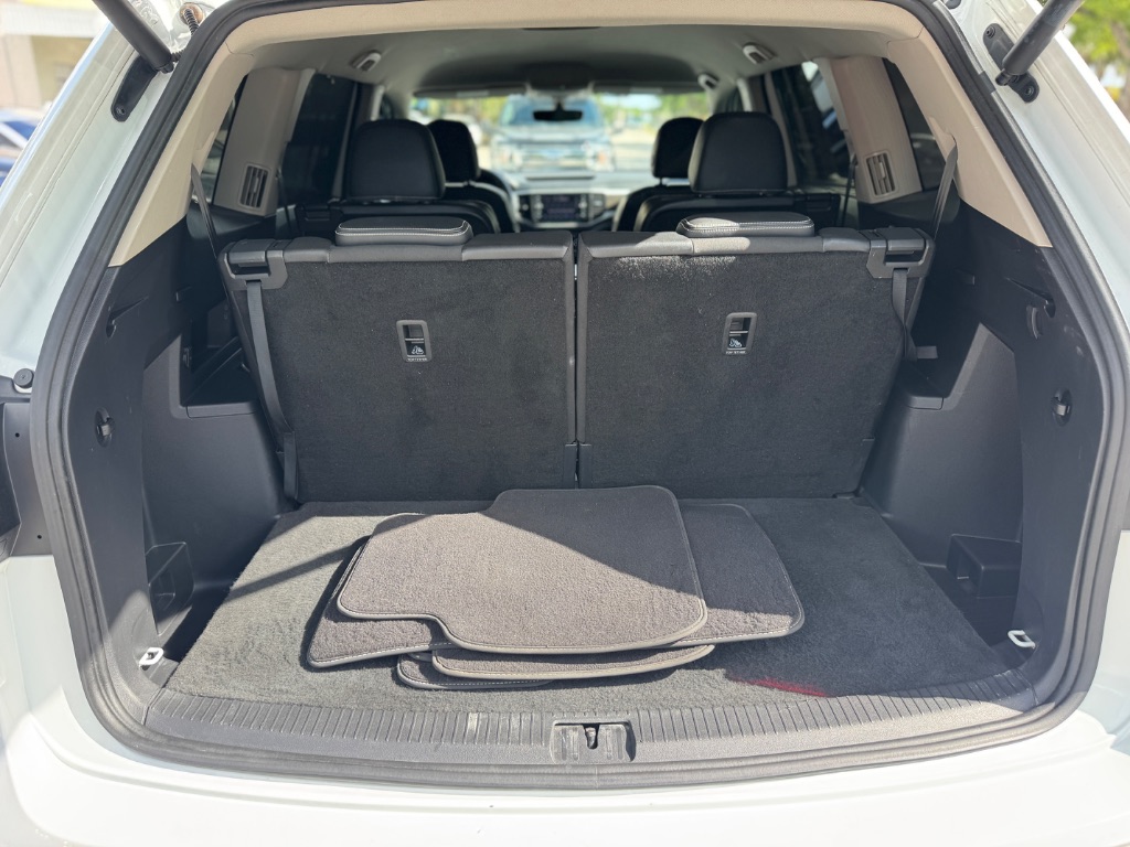 2022 Volkswagen Atlas - $18,998