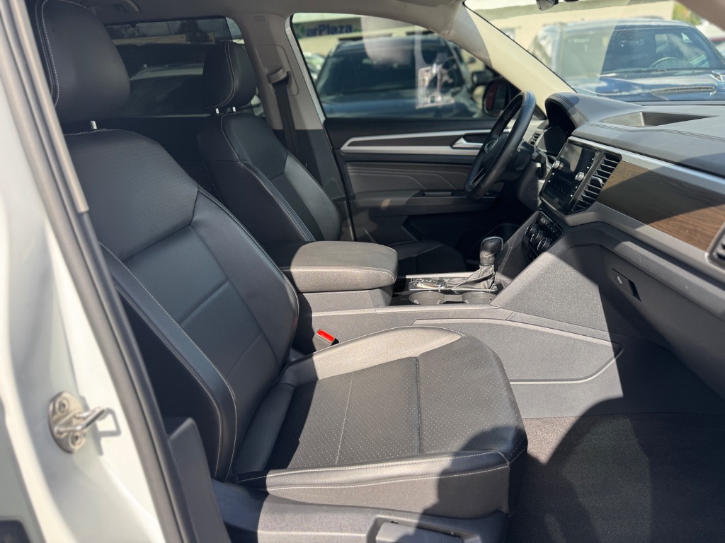 2022 Volkswagen Atlas - $18,998