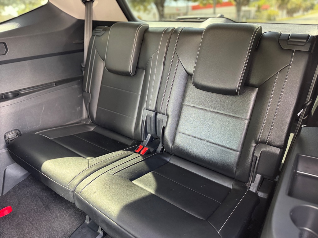 2022 Volkswagen Atlas - $18,998