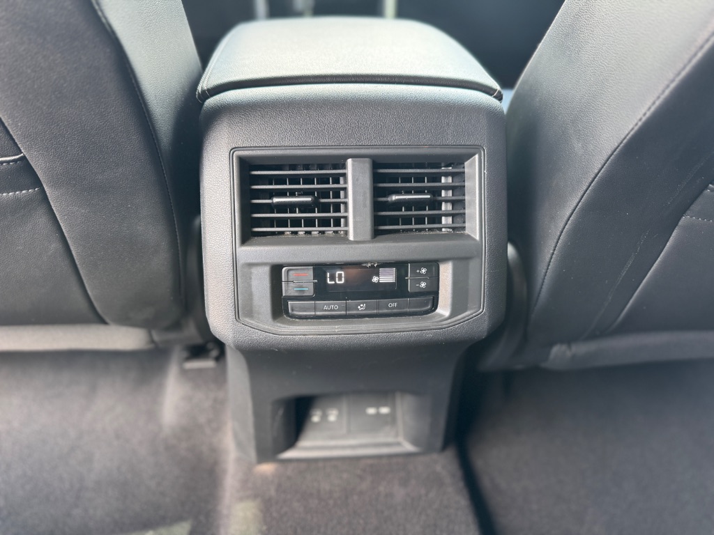 2022 Volkswagen Atlas - $18,998