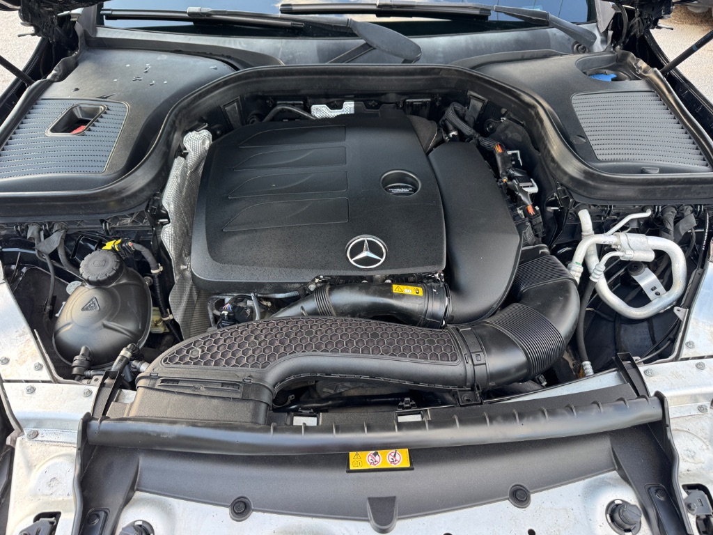 2020 Mercedes-Benz GLC - $14,998