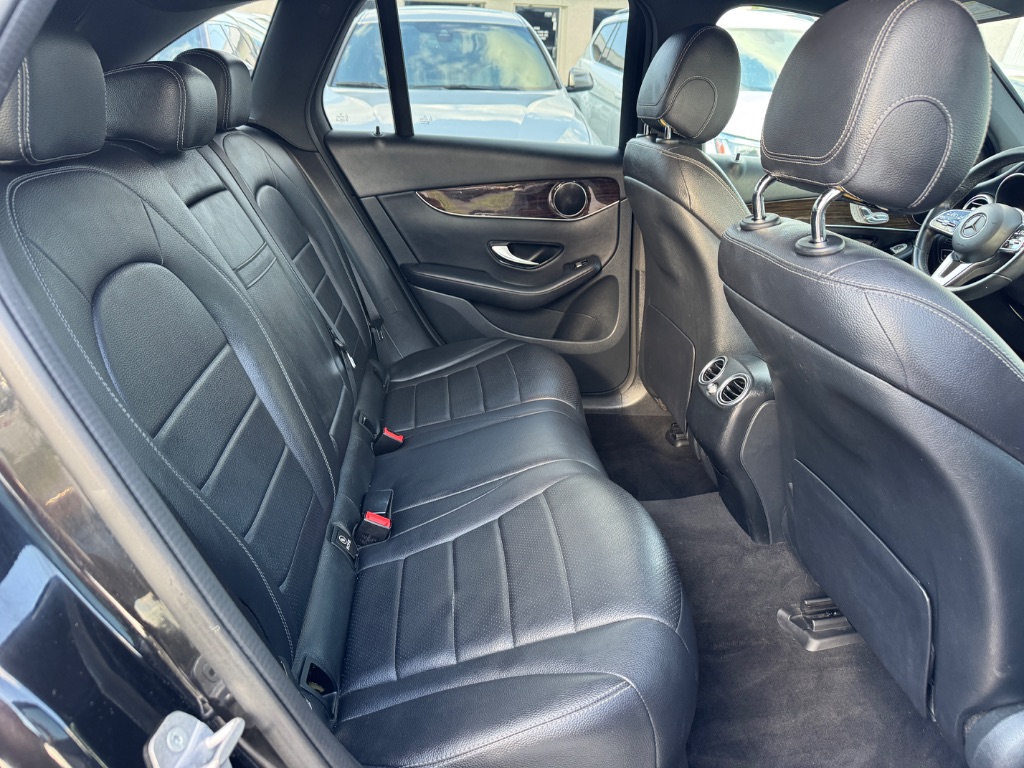 2020 Mercedes-Benz GLC - $14,998