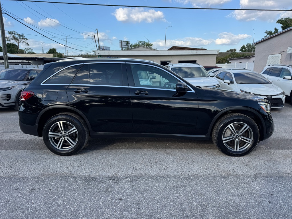 2020 Mercedes-Benz GLC - $14,998