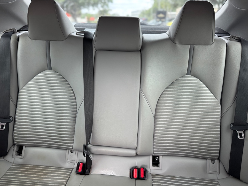 2019 Toyota Camry - $15,998