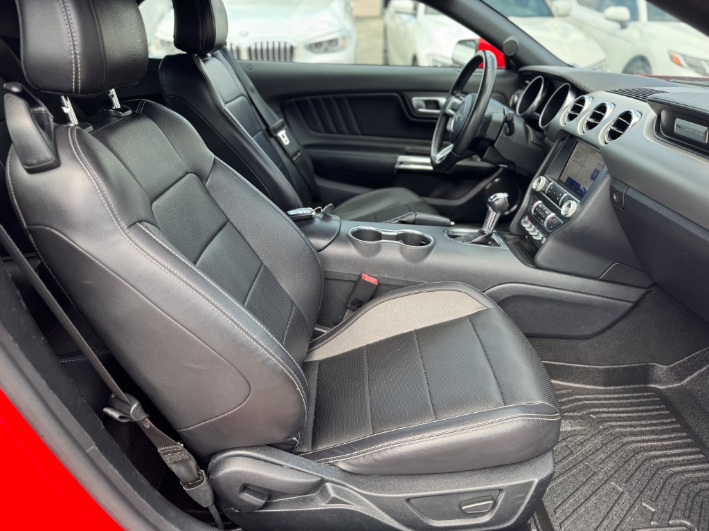 2023 Ford Mustang - $26,998