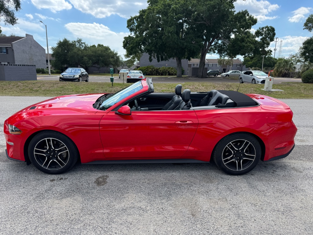 2023 Ford Mustang - $26,998