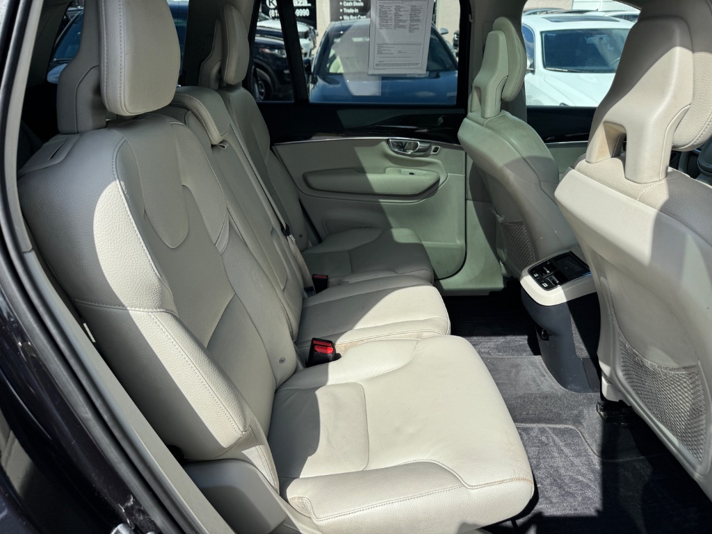 2018 Volvo XC90 - $17,998