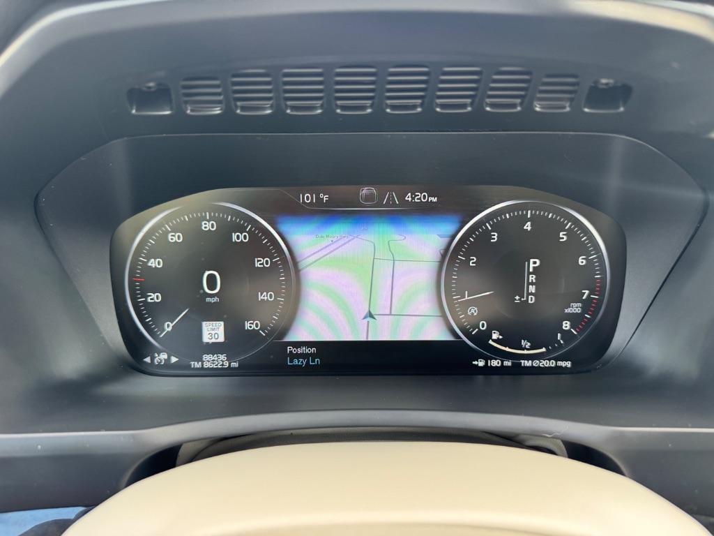 2018 Volvo XC90 - $17,998