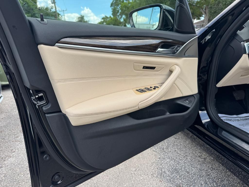 2019 BMW 530i - $16,998