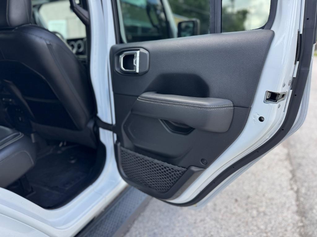 2018 Jeep Wrangler - $22,998