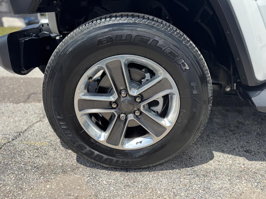 2018 Jeep Wrangler - $22,998