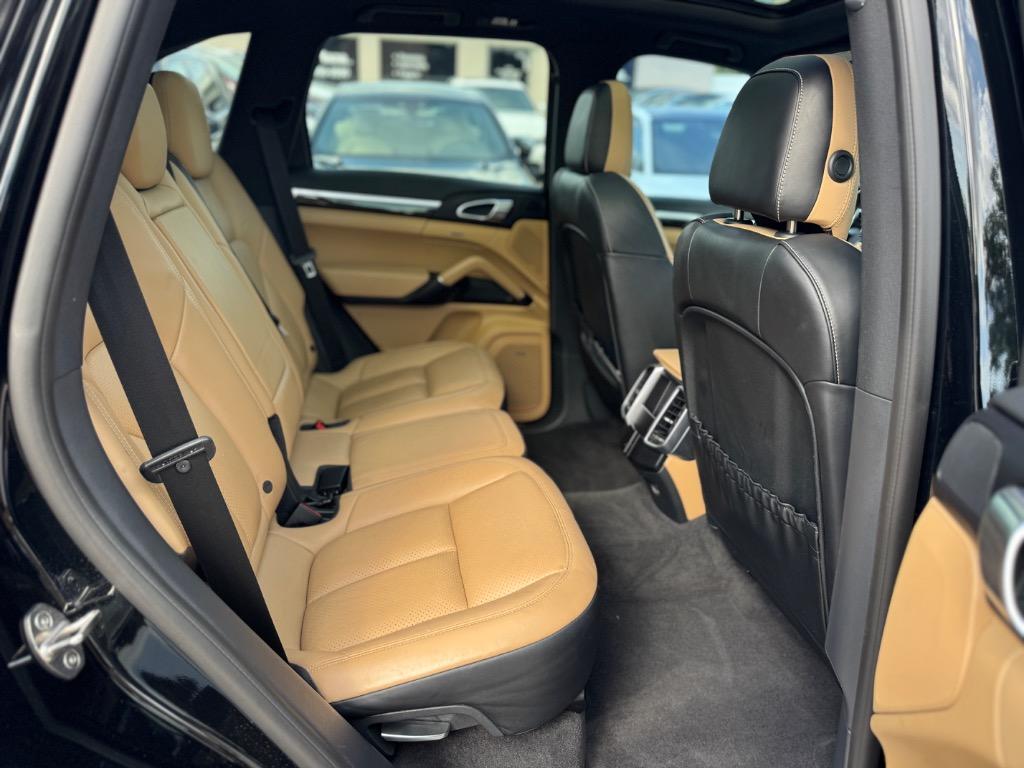 2018 Porsche Cayenne - $20,998