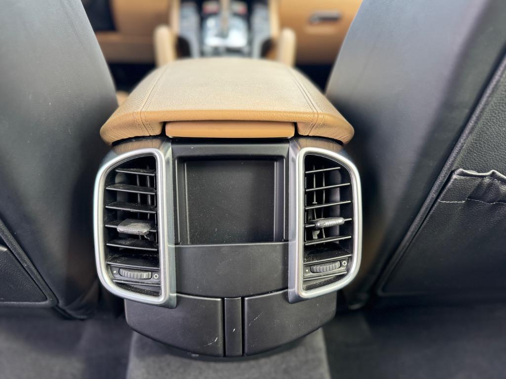 2018 Porsche Cayenne - $20,998