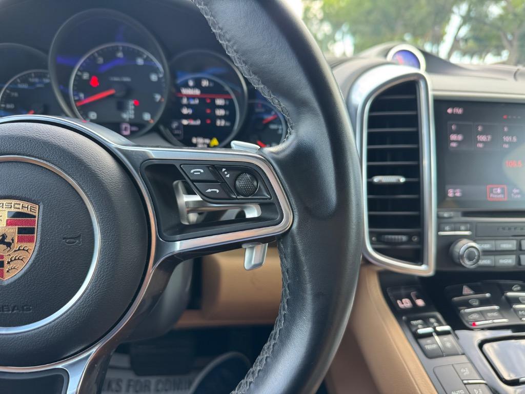 2018 Porsche Cayenne - $20,998