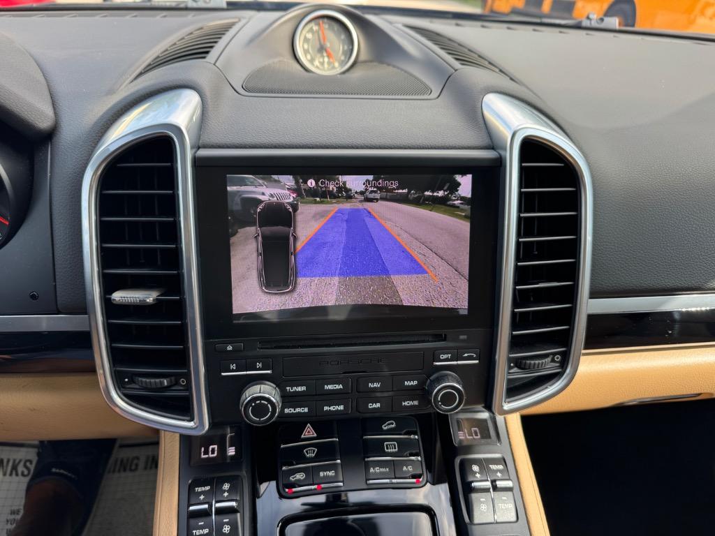 2018 Porsche Cayenne - $20,998