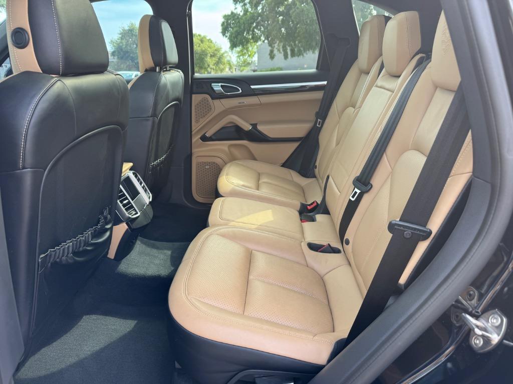 2018 Porsche Cayenne - $20,998