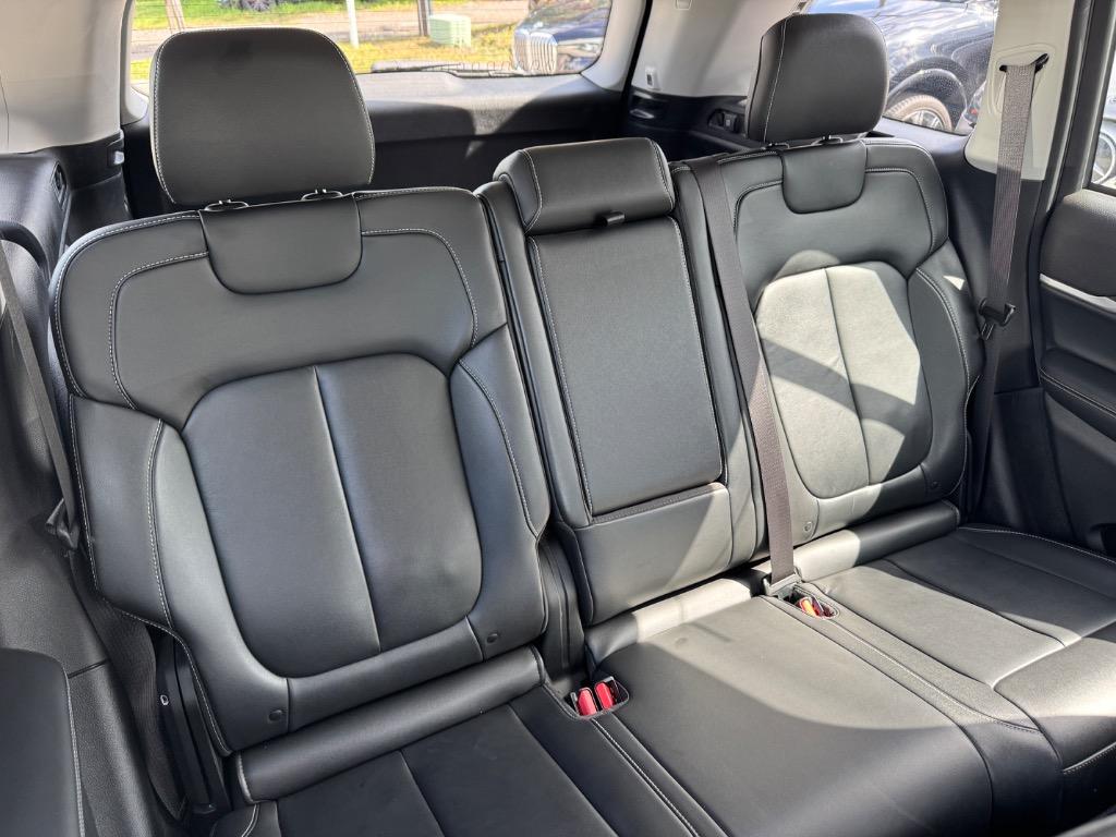 2022 Jeep Cherokee - $25,998